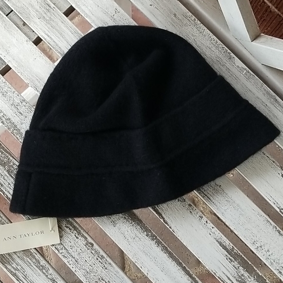Ann Taylor | Wool Bucket Hat - Picture 2 of 5